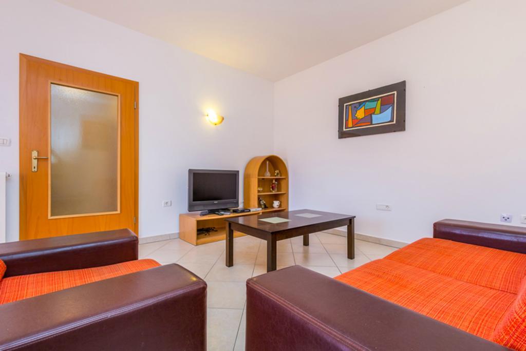 Apartment Mirjana Πούλα Δωμάτιο φωτογραφία